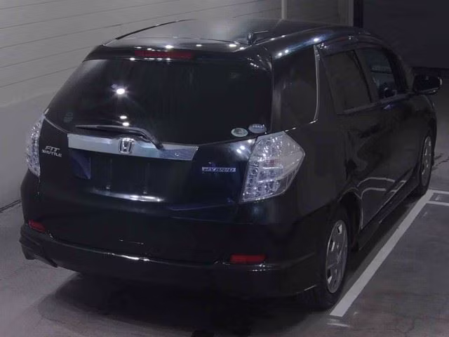 HONDA FIT SHUTTLE