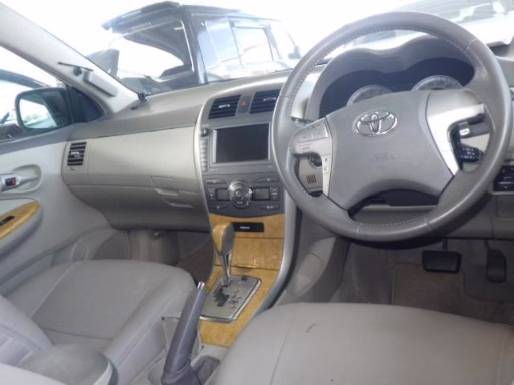 TOYOTA COROLLA AXIO