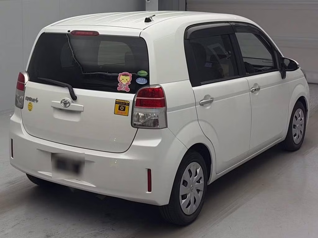 TOYOTA SPADE