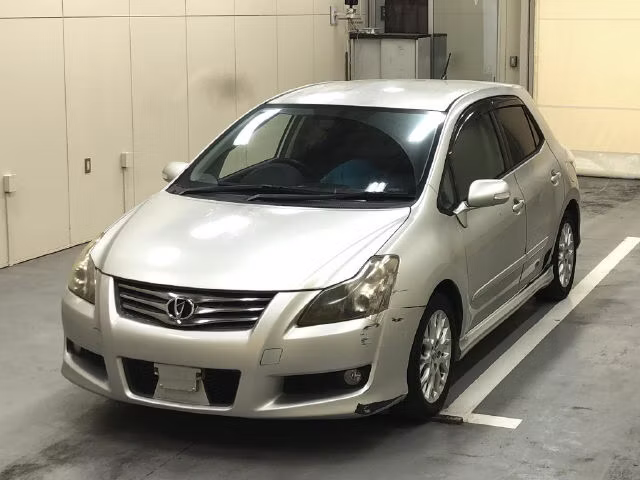 TOYOTA BLADE