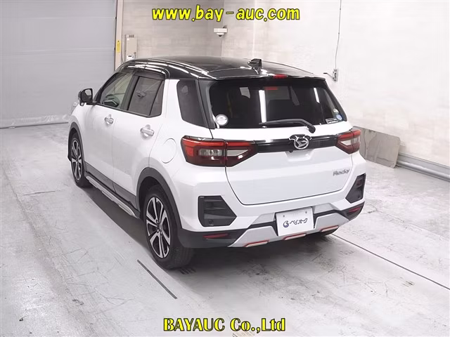 DAIHATSU ROCKY
