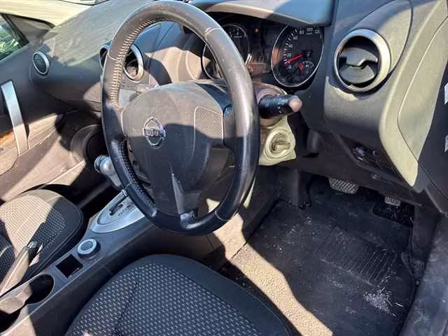 NISSAN DUALIS
