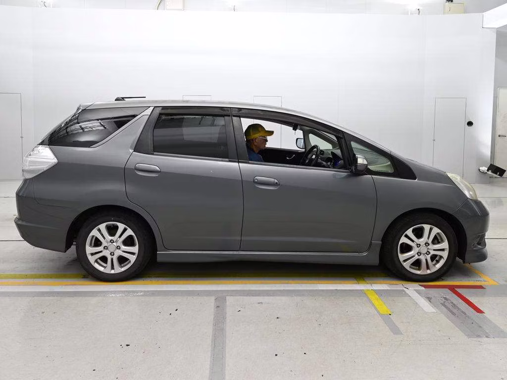 HONDA FIT SHUTTLE