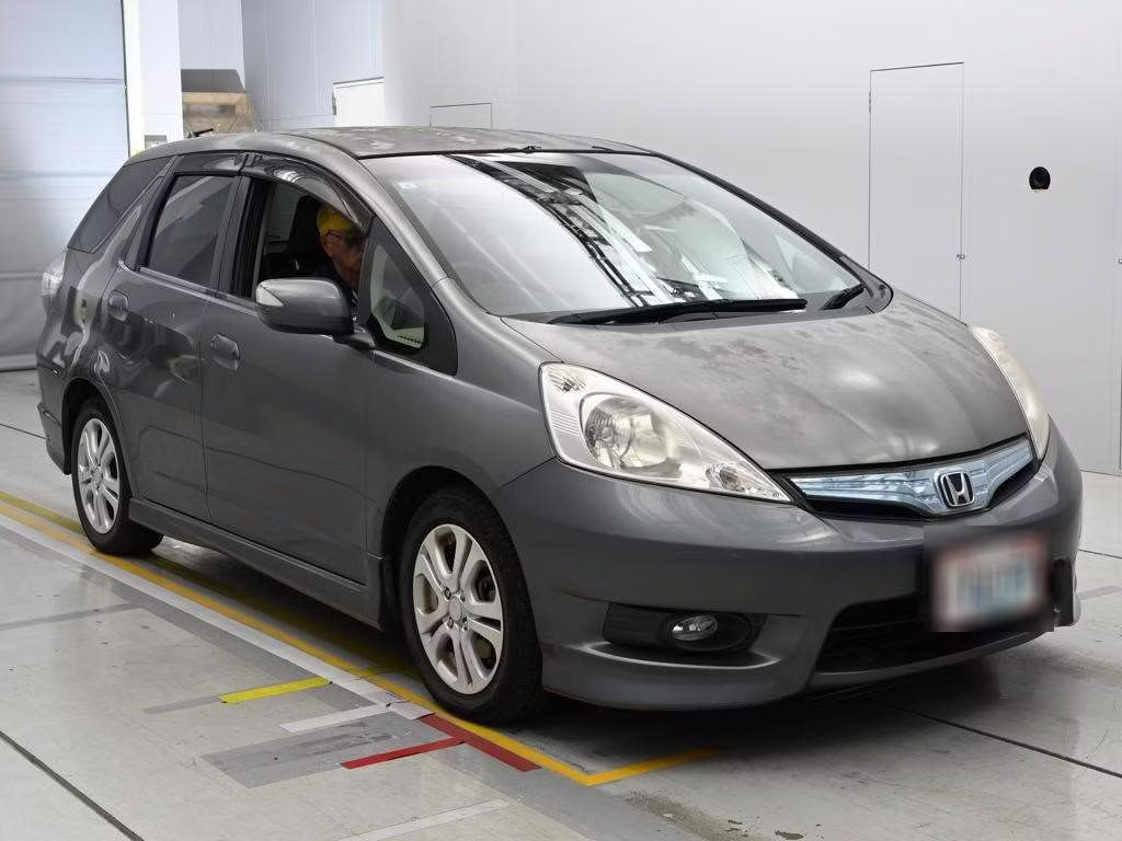 HONDA FIT SHUTTLE
