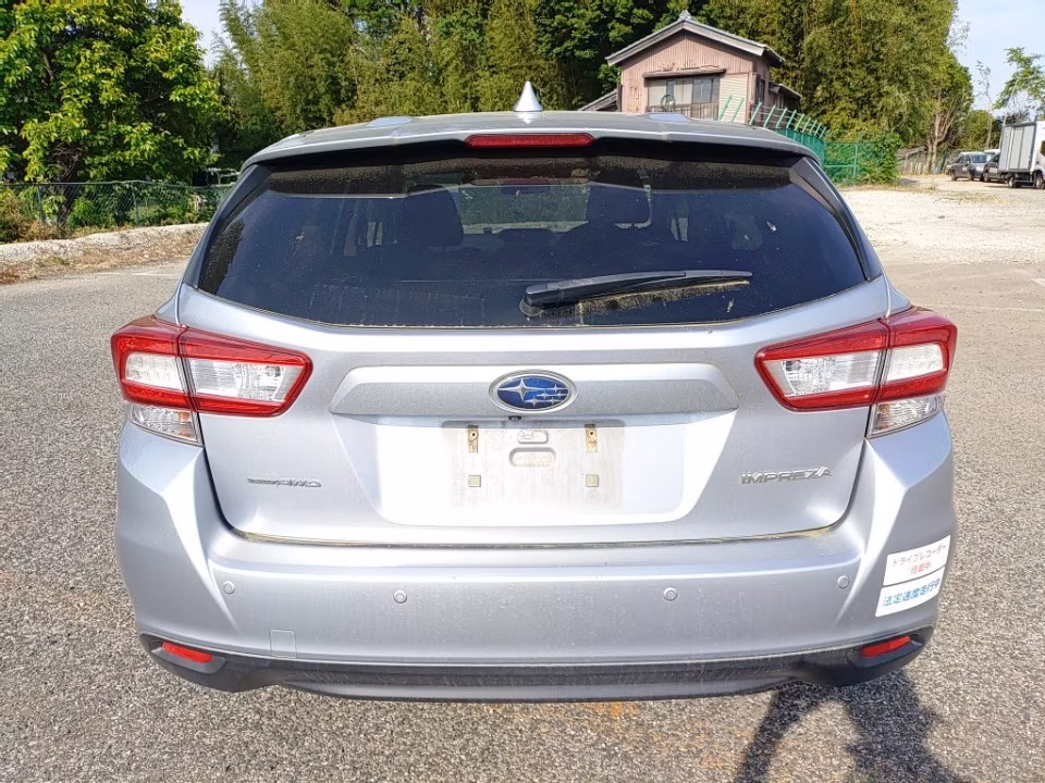 SUBARU IMPREZA