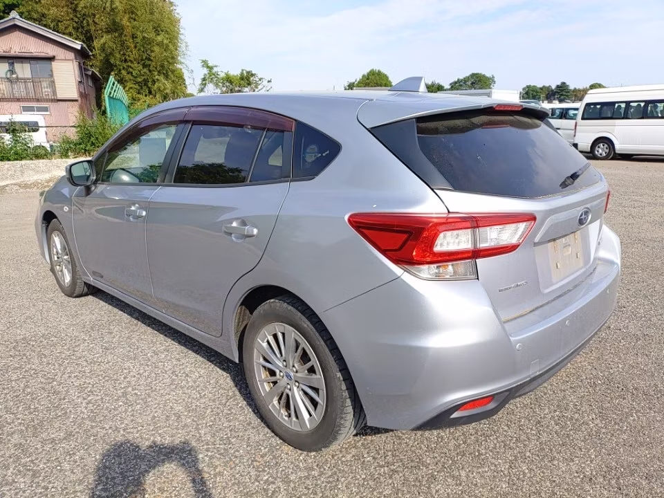 SUBARU IMPREZA
