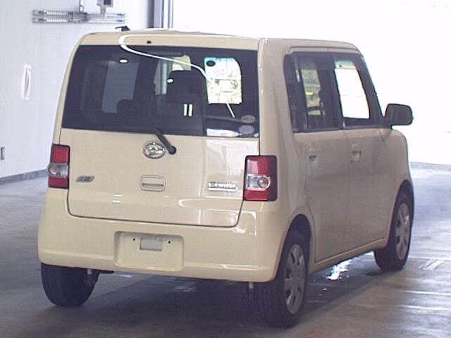 DAIHATSU MOVE CONTE