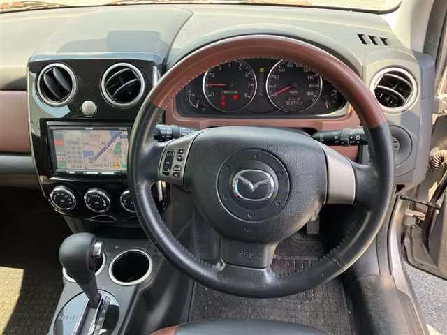 MAZDA VERISA