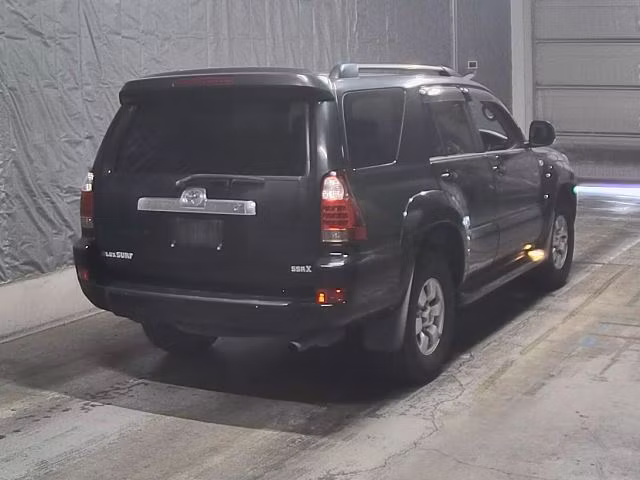 TOYOTA HILUX SURF