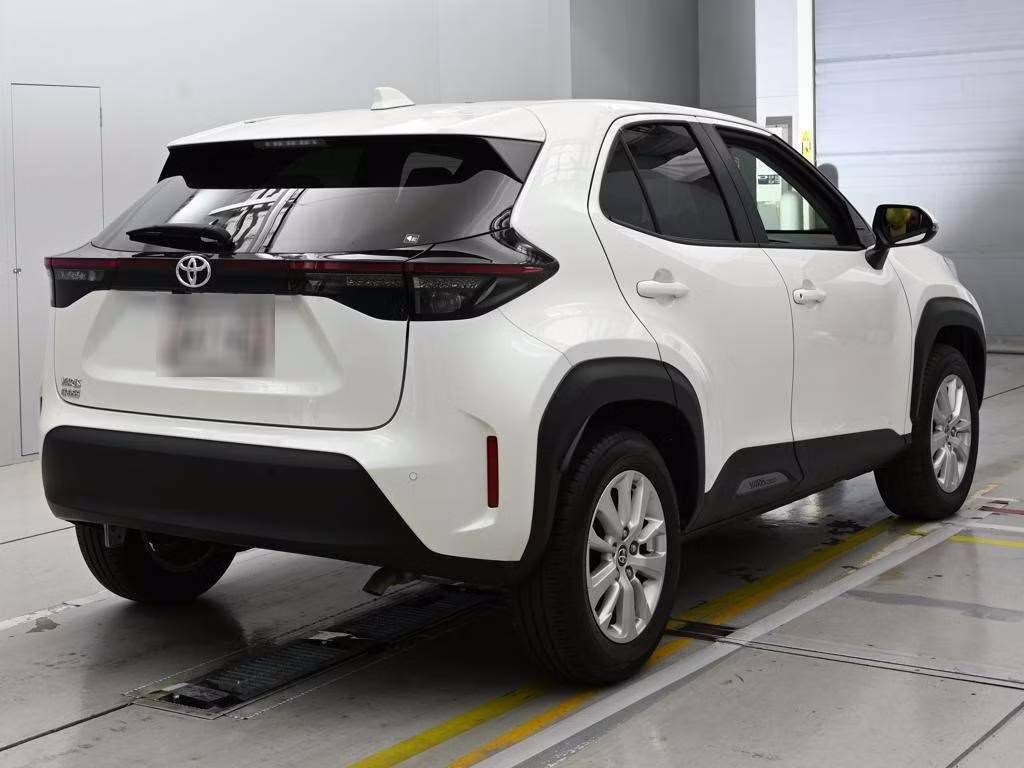 TOYOTA YARIS CROSS