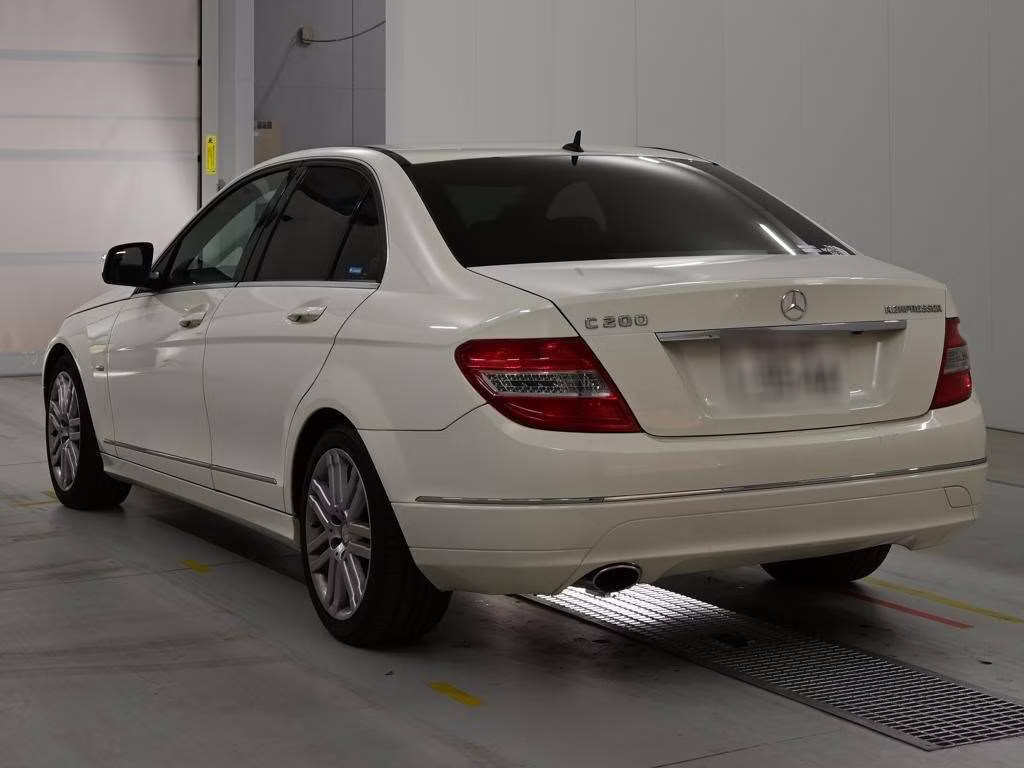 MERCEDES-BENZ C-CLASS