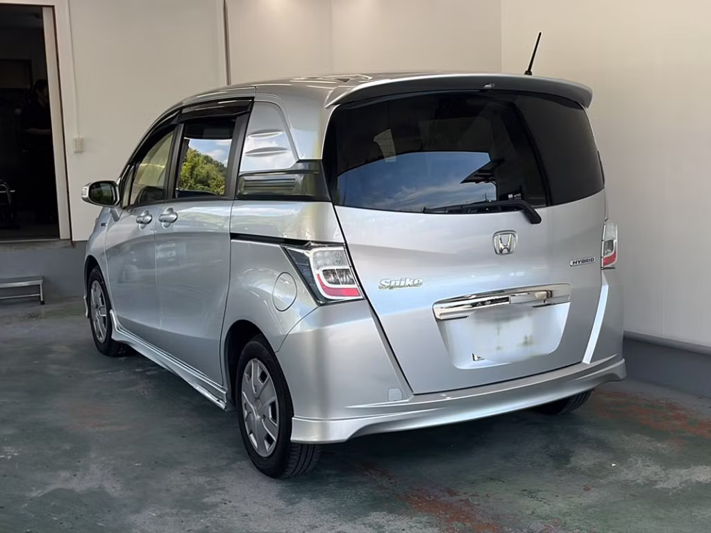 HONDA FREED