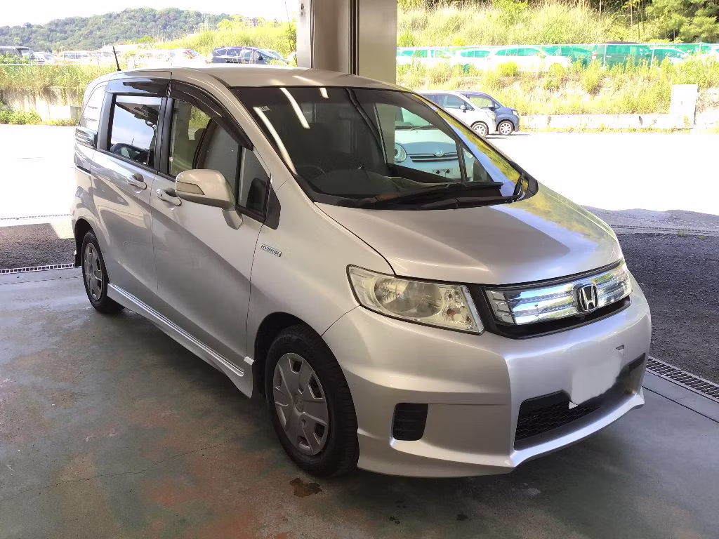 HONDA FREED