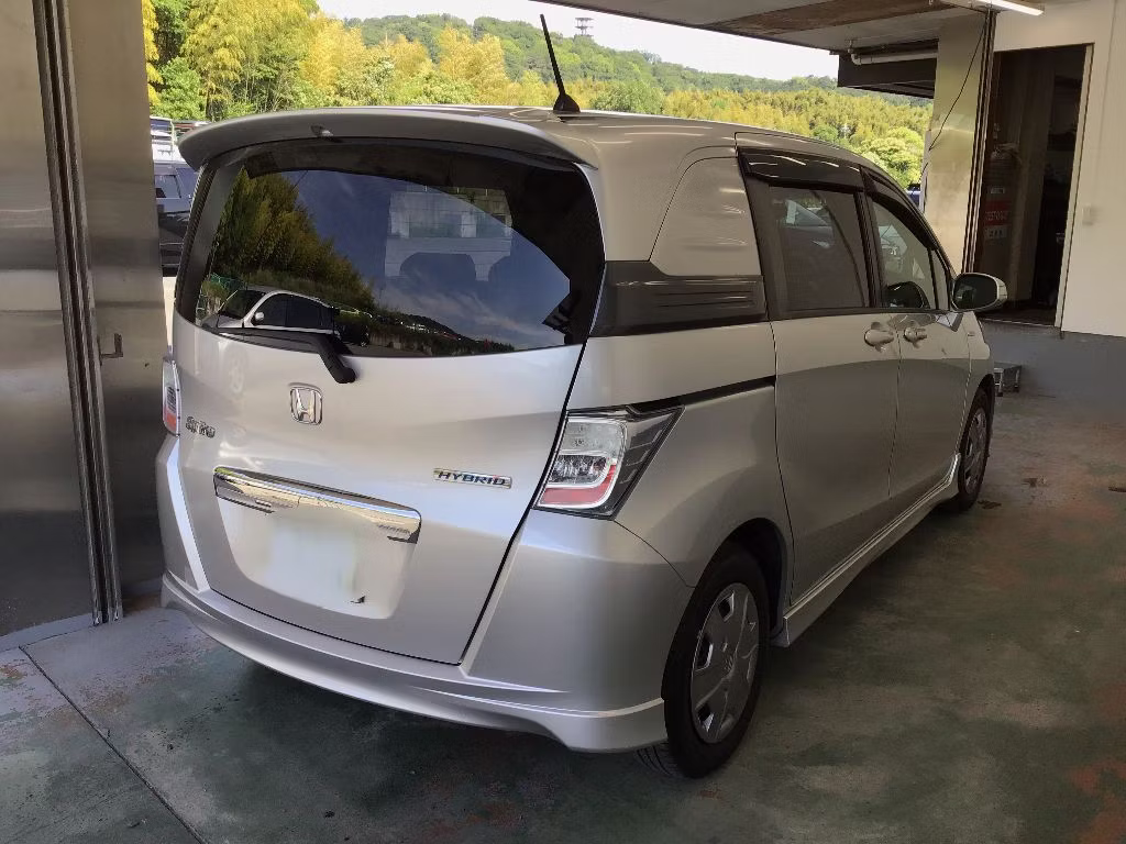 HONDA FREED