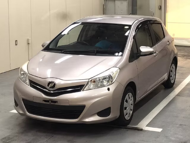 TOYOTA VITZ