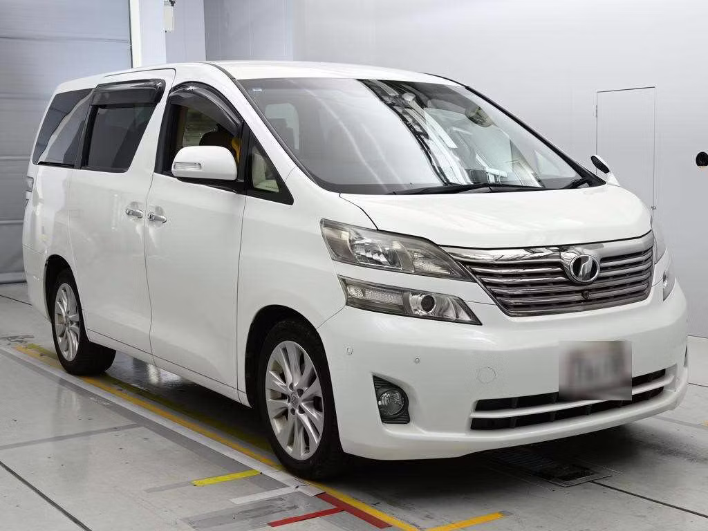 TOYOTA VELLFIRE