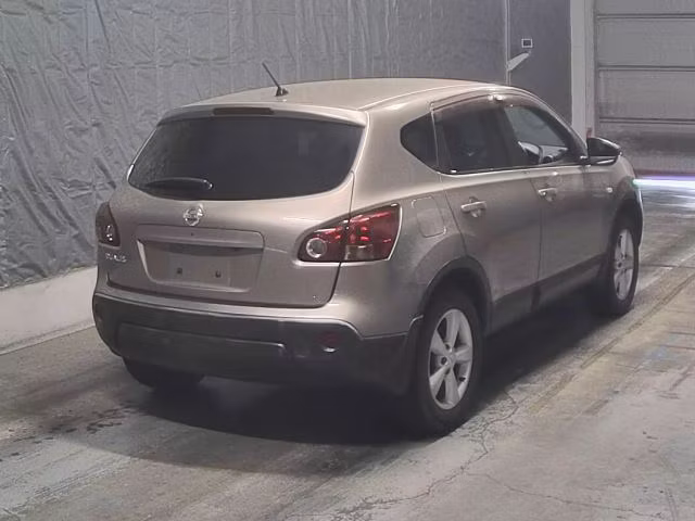 NISSAN DUALIS