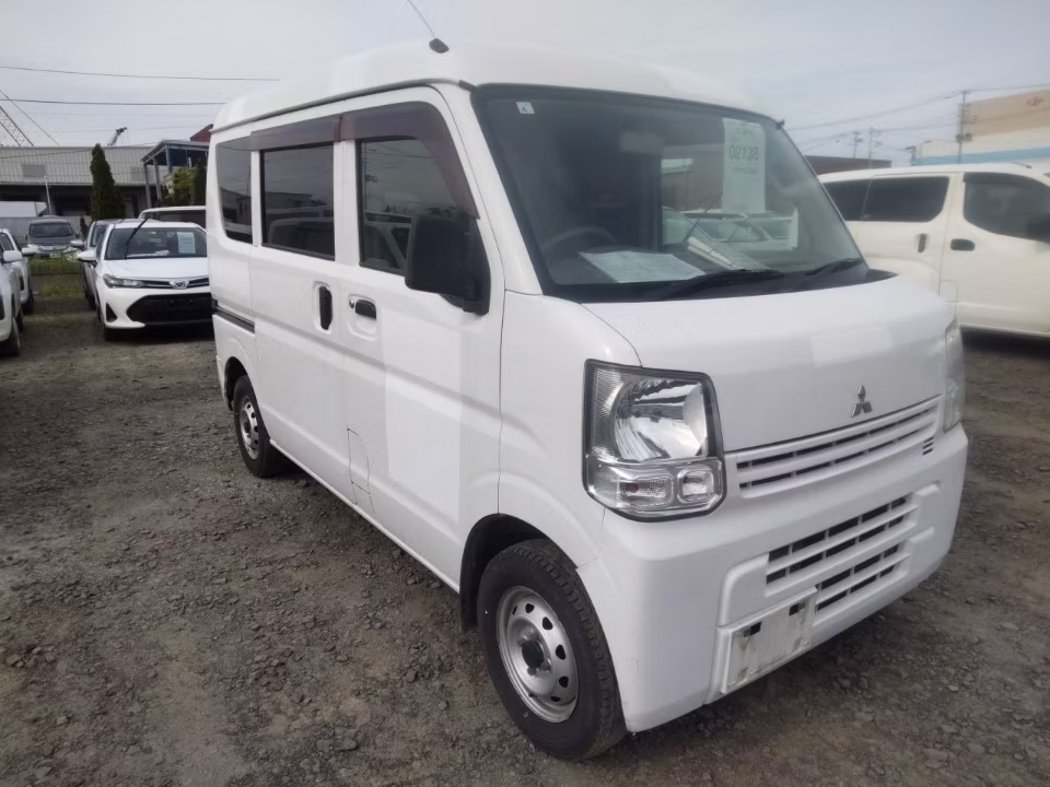 MITSUBISHI MINICAB