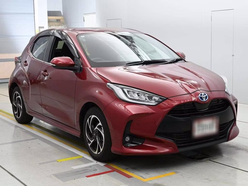 TOYOTA YARIS