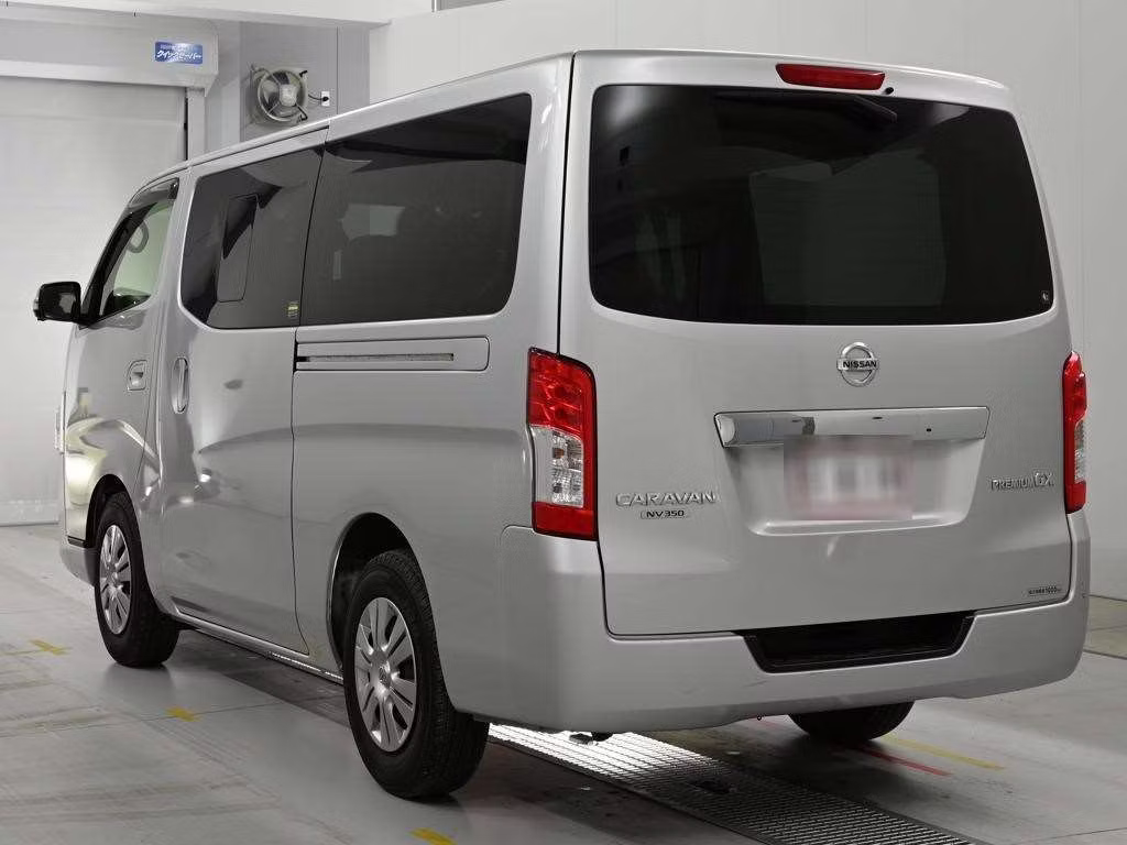 NISSAN NV350 CARAVAN