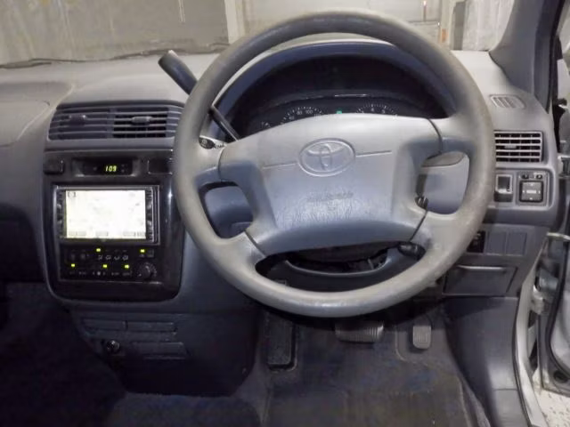 TOYOTA IPSUM