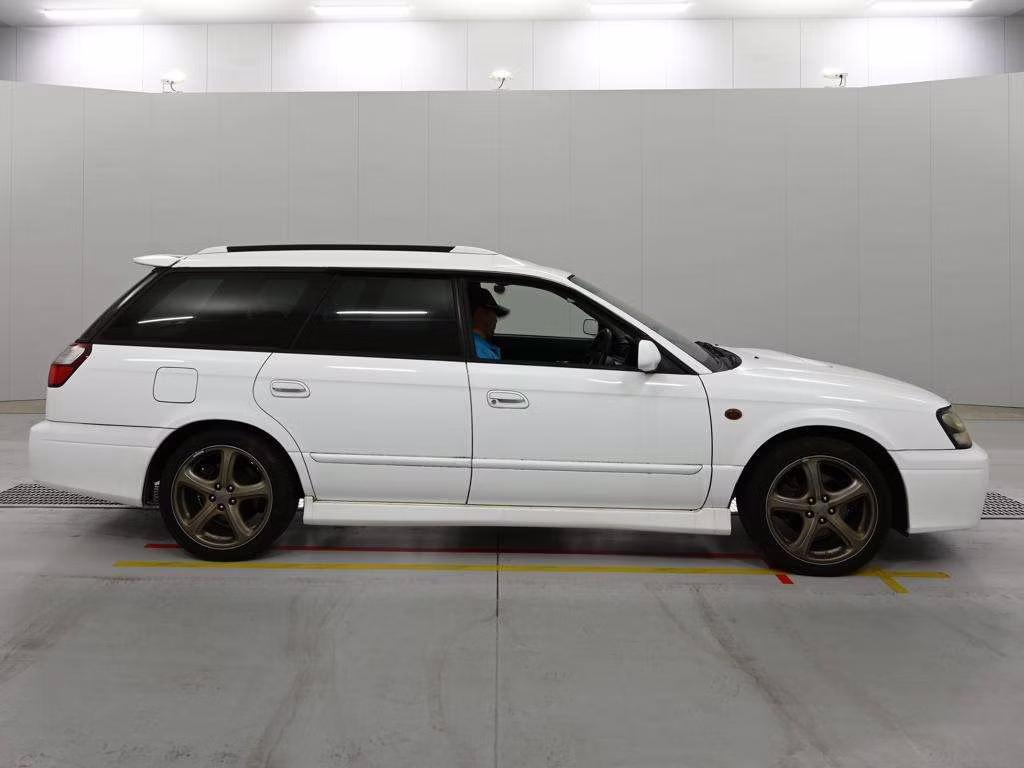 SUBARU LEGACY