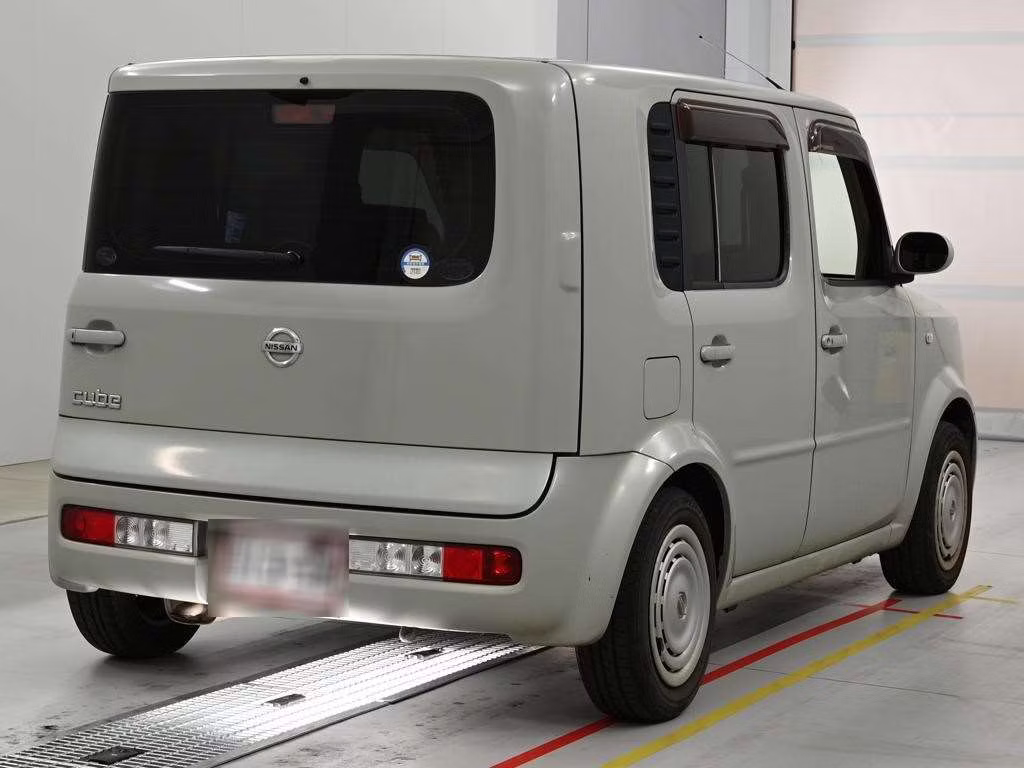 NISSAN CUBE