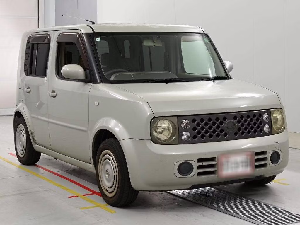NISSAN CUBE
