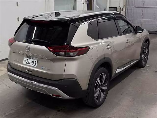 NISSAN X-TRAIL