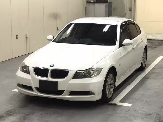 BMW 3-SERIES