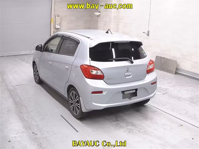 MITSUBISHI MIRAGE