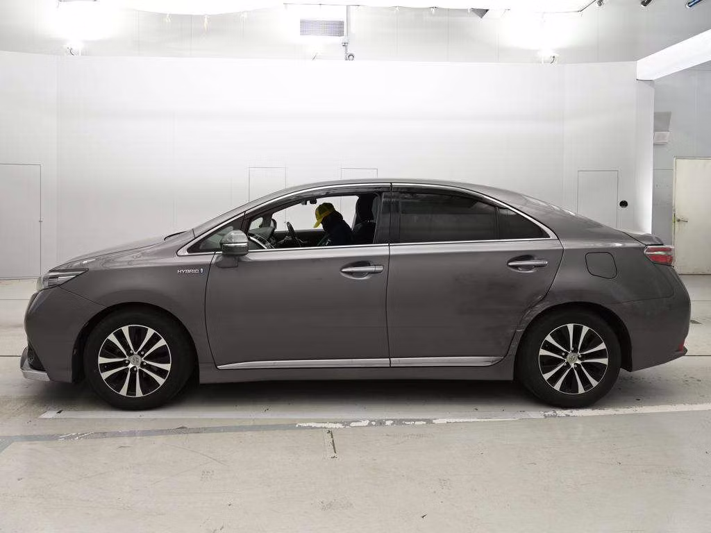 TOYOTA SAI