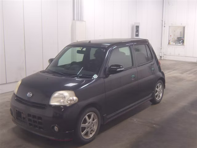 DAIHATSU ESSE