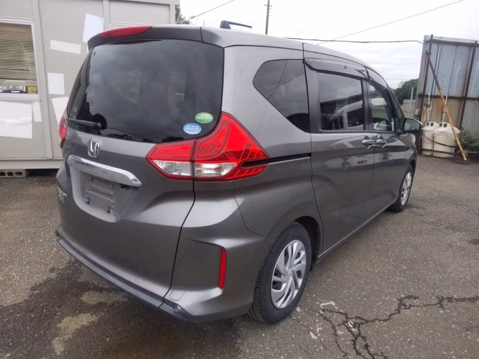 HONDA FREED+