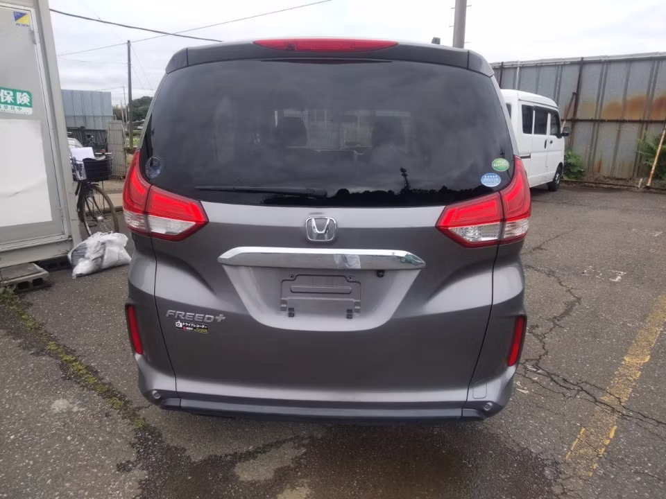 HONDA FREED+