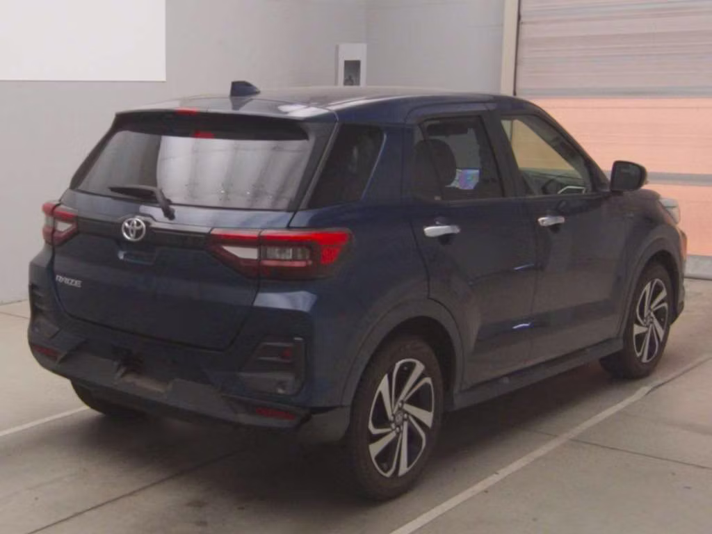 TOYOTA RAIZE