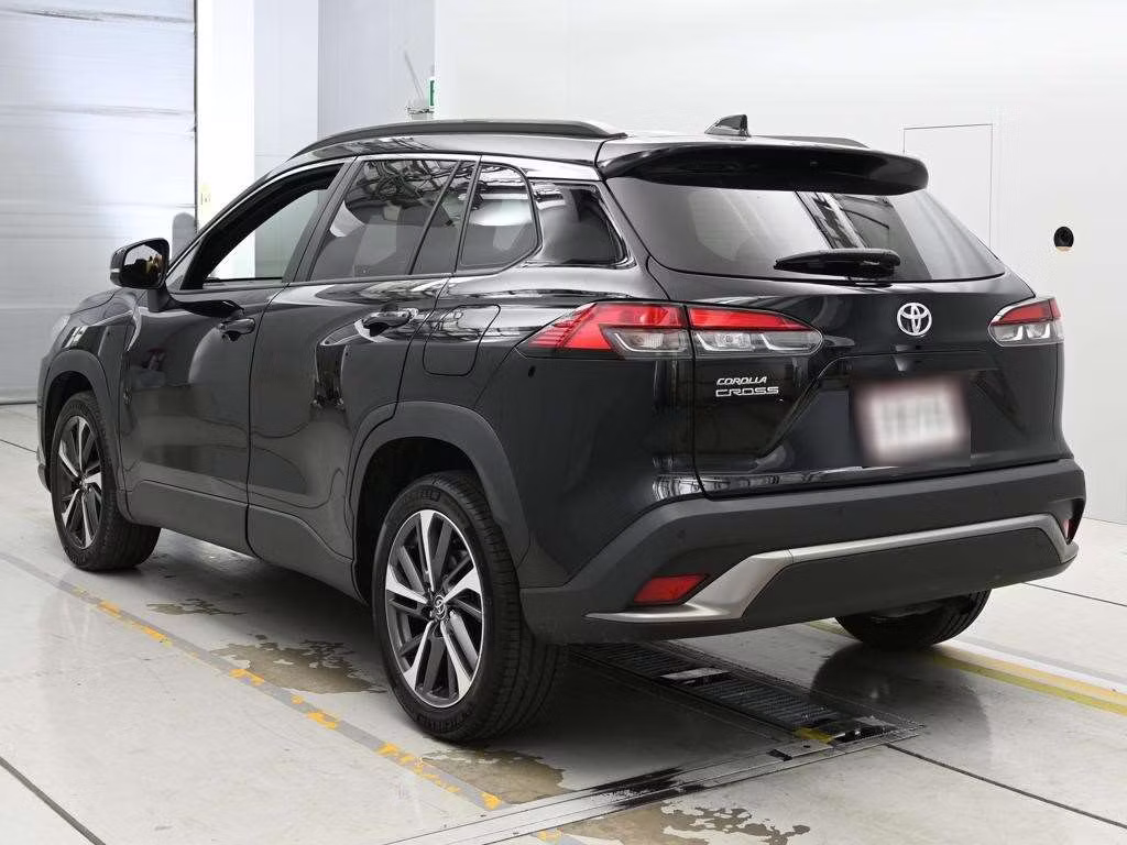 TOYOTA COROLLA CROSS