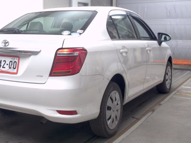 TOYOTA COROLLA AXIO