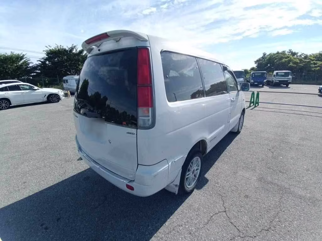 TOYOTA TOWN ACE NOAH