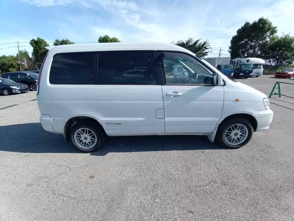 TOYOTA TOWN ACE NOAH