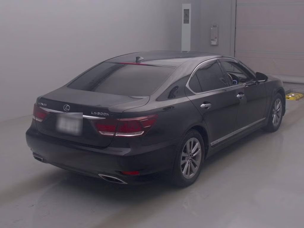 LEXUS LS600H