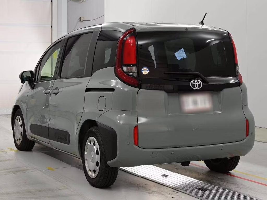 TOYOTA SIENTA