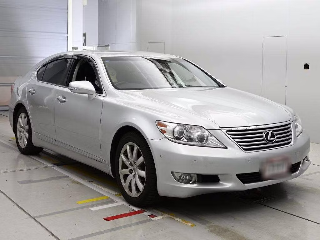 LEXUS LS460