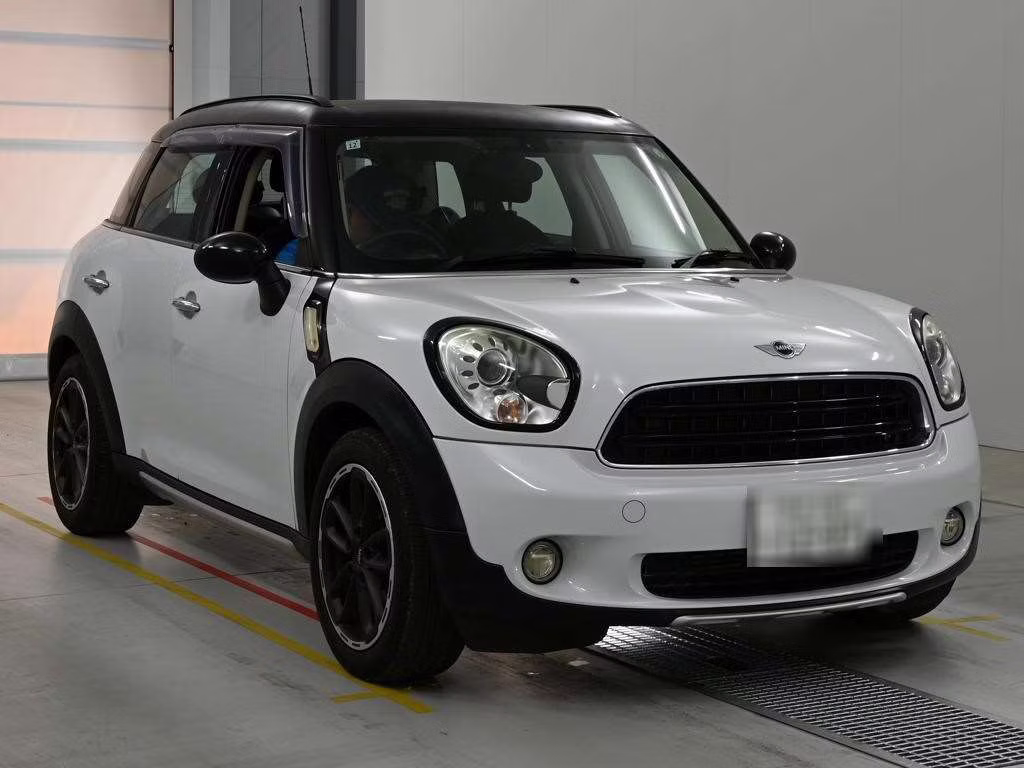 MINI CROSSOVER