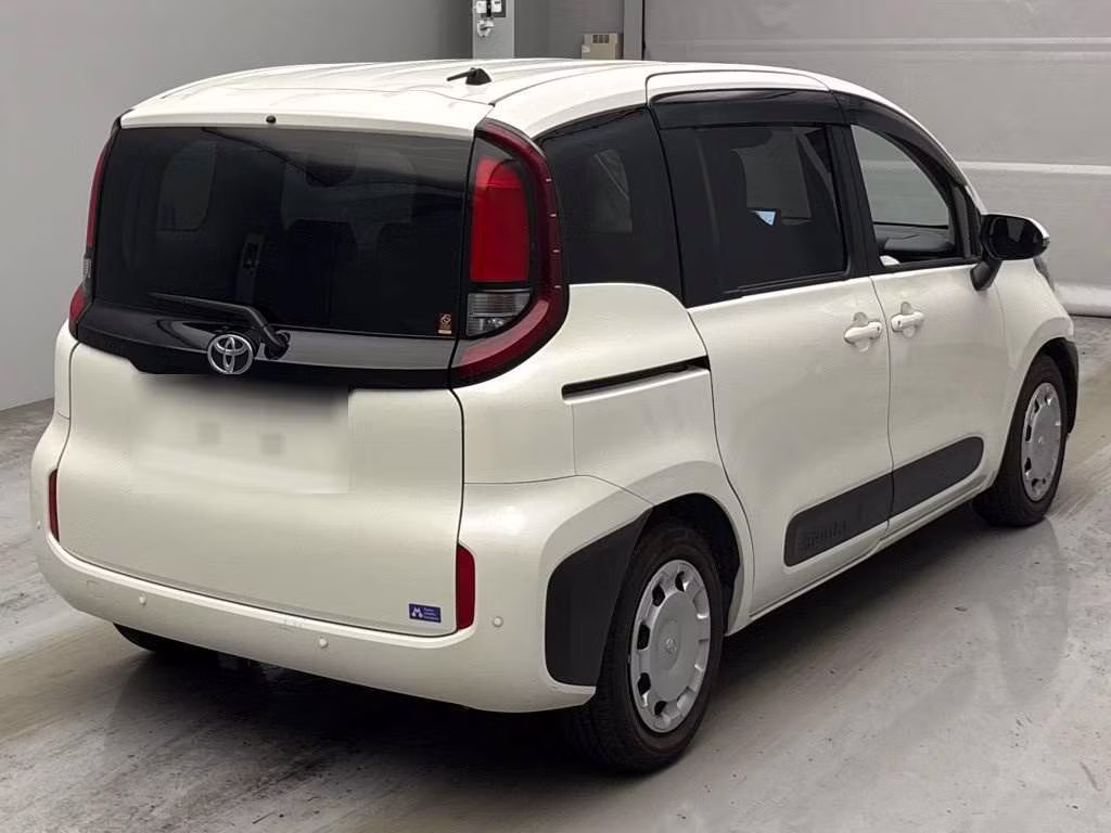 TOYOTA SIENTA
