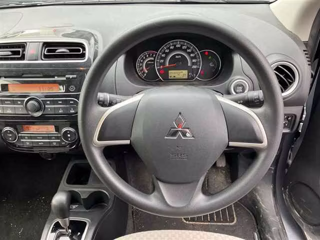 MITSUBISHI MIRAGE