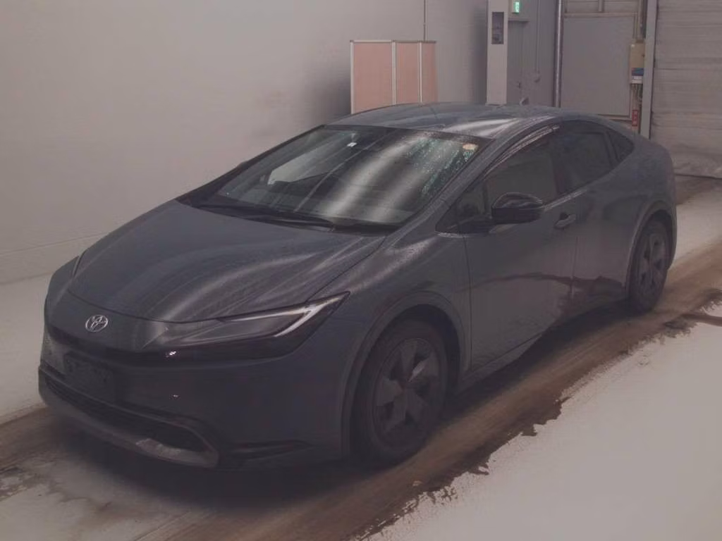 TOYOTA PRIUS