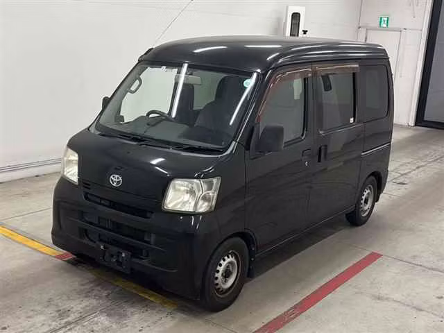TOYOTA PIXIS VAN