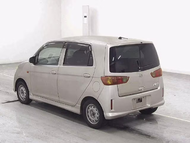 DAIHATSU MAX