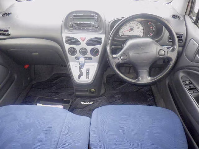 DAIHATSU MAX